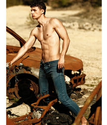 ONDREJ MOKOS - SLOVAKIAN MODEL  PYRRHOS 62ef4f2ae4c68.jpg
