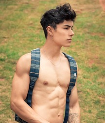 IGOR DENALI - BRAZILIAN MODEL 62ef8e2d69faf.jpg