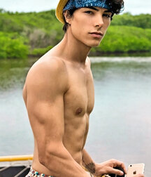 IGOR DENALI - BRAZILIAN MODEL 62ef8e385afa6.jpg