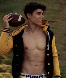 IGOR DENALI - BRAZILIAN MODEL 62ef8e5661e4a.jpg