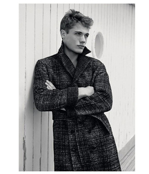 STEVEN CHEVRIN - FRENCH MALE MODEL 62f1210cbb4e5.jpg