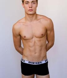 STEVEN CHEVRIN - FRENCH MALE MODEL 62f1212dd7aed.jpg