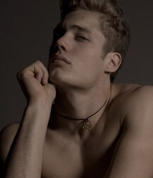 STEVEN CHEVRIN - FRENCH MALE MODEL 62f1214bf22f9.jpg