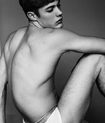 STEVEN CHEVRIN - FRENCH MALE MODEL 62f1218ee7d4c.jpg