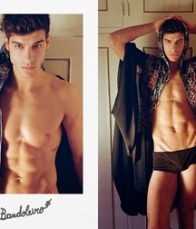 JUAN FORGIA - ARGENTINE MODEL 62f2679ca64f6.jpg