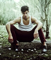 JUAN FORGIA - ARGENTINE MODEL 62f268295a34f.jpg