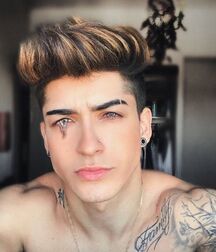 HENRIQUE LIMA - BRAZILIAN MODEL 62f52bc7100fe.jpg