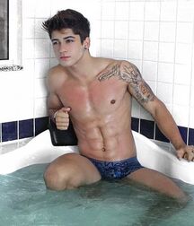 HENRIQUE LIMA - BRAZILIAN MODEL 62f52beeb15d7.jpg