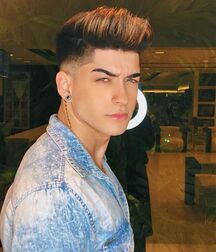 HENRIQUE LIMA - BRAZILIAN MODEL 62f52bf882795.jpg