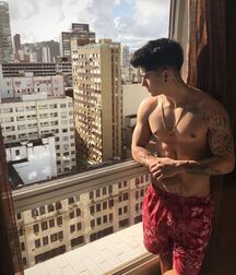 HENRIQUE LIMA - BRAZILIAN MODEL 62f52c081497c.jpg