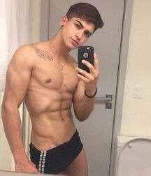 HENRIQUE LIMA - BRAZILIAN MODEL 62f52c1783f8d.jpg