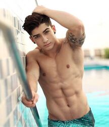 HENRIQUE LIMA - BRAZILIAN MODEL 62f52c360b606.jpg