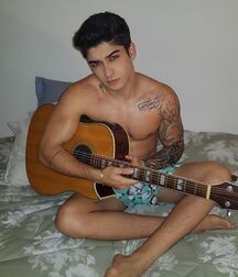 HENRIQUE LIMA - BRAZILIAN MODEL 62f52c6a3c4bd.jpg