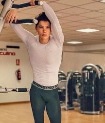 IONUT SPIRIDON - ROMANIAN MODEL 62fba72f77f6c.jpg