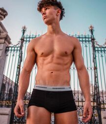 IONUT SPIRIDON - ROMANIAN MODEL 62fba78b84796.jpg