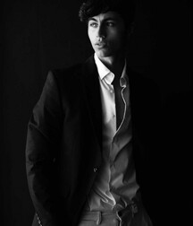OSCAR CUENCA - SPANISH MODEL 6301833134a84.jpg