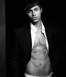 OSCAR CUENCA - SPANISH MODEL 630183af18254.jpg