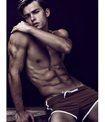 LUCAS GARCEZ - BRAZILIAN SUPER MODEL 2 630197f4aa6b3.jpg
