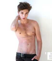 FRANCISCO LACHOWSKI - BRAZILIAN SUPER MODEL - 2 6301c74e075b6.jpg