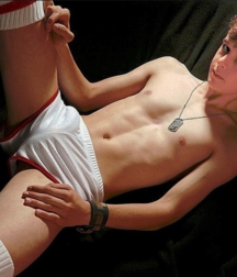 From Ian sweet kisses Twink Tube 6192ffc2cf559.png