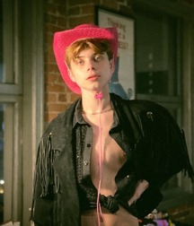 From Ian sweet kisses Twink Tube 61930039334e0.jpg