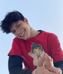 From Ian sweet kisses Twink Tube 61930089050dd.jpg