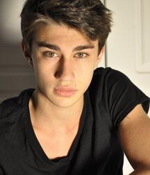 From Ian sweet kisses Twink Tube 619300a5080e5.jpg