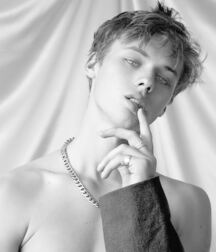 From Ian sweet kisses Twink Tube 619300e2ef165.jpg