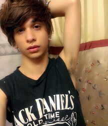 From Ian sweet kisses Twink Tube 619301d18b926.jpg