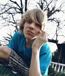 From Ian sweet kisses Twink Tube 619301f73d40b.jpg