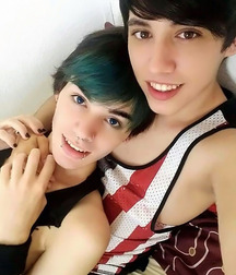 From Ian sweet kisses Twink Tube 61930231b5aad.jpg