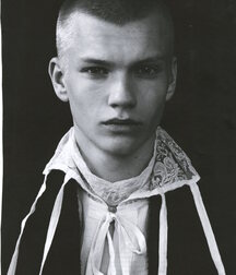 Shaved Heads Twink Tube 611d174fec972.jpg
