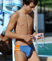 Tumblr Mix Twink Tube 616321e1b451b.jpg