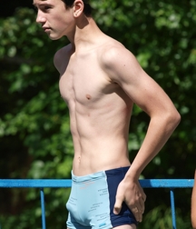 The Boys Twink Tube Selfies Shirtless 612210d95e84d.jpg