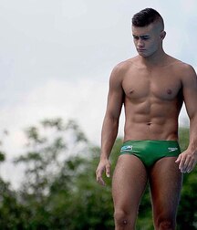 Random Divers & Gymnasts (Former & current) 6108221f8533d.jpg