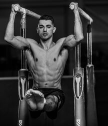 Random Divers & Gymnasts (Former & current) 6108229209bdb.jpg