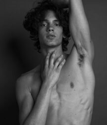 Vanity Teens 6128a86a3b8e7.jpg
