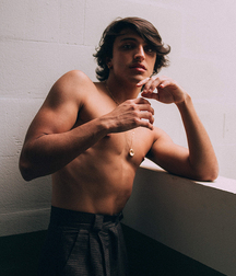 Vanity Teens 6128a88917df0.jpg