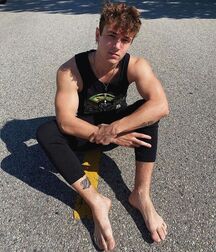 Boys in jeans twink tube freedom 623dd5d891ff8.jpg