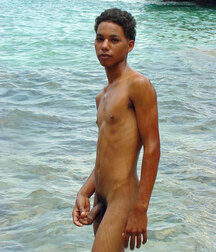 Sexy Lil Latinos Gay Porn 6198184fedfbc.jpg
