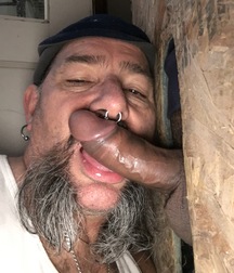 Black Cocks Serviced at Gloryholes Gay Porn 61998aeb0d0ac.jpg