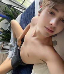 Hottie 0.01???????? sexy hand picked boys porn