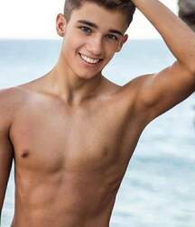 Happy boys porn hottie youth 6236f33e1b4e0.jpg