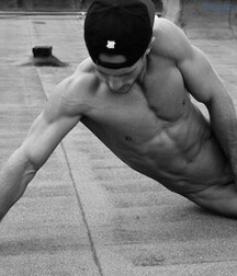 Male Model - Igor Osepyan Twink Tube 611dd853897ee.jpg