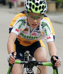 cyclist boy 5b2bf1a69f91d.jpg