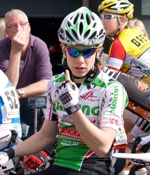 cyclist boy 5b2bf1acb3a80.jpg
