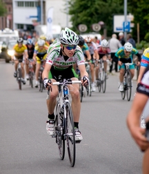 cyclist boy 5b2bf1c28febe.jpg