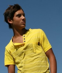 boy-idols 5b3faa6d62f5f.jpg