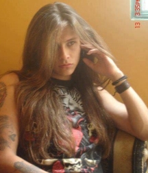 long haired boys 5b91793e53a2d.jpg