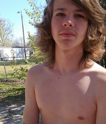 long haired boys 5b91794455981.jpg